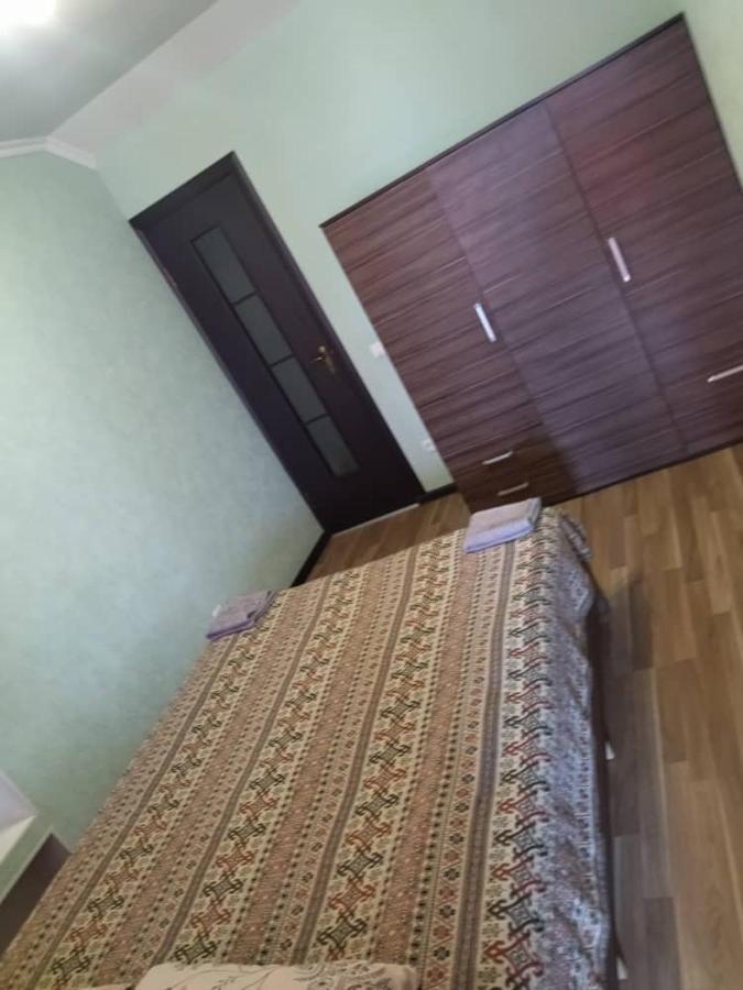 Hotel Gostinyi Dvor Bosteri Exterior foto